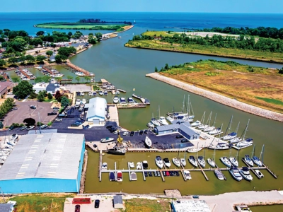 Roof Maxx Truck in Elyria Ohio