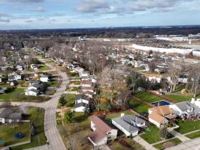 Roof Maxx Truck in Elyria Ohio