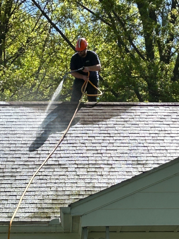 roof washing in northern ohio